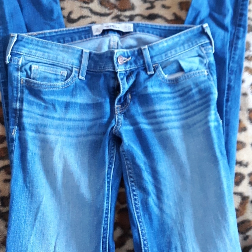 Hollister skinny jeans